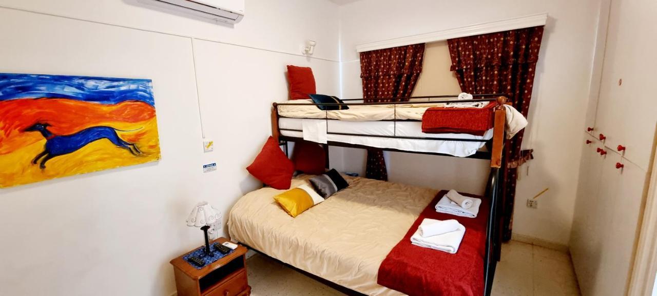 Astrofegia Apartments Near The Sea Agia Marina (Northern Cyprus) Exterior foto