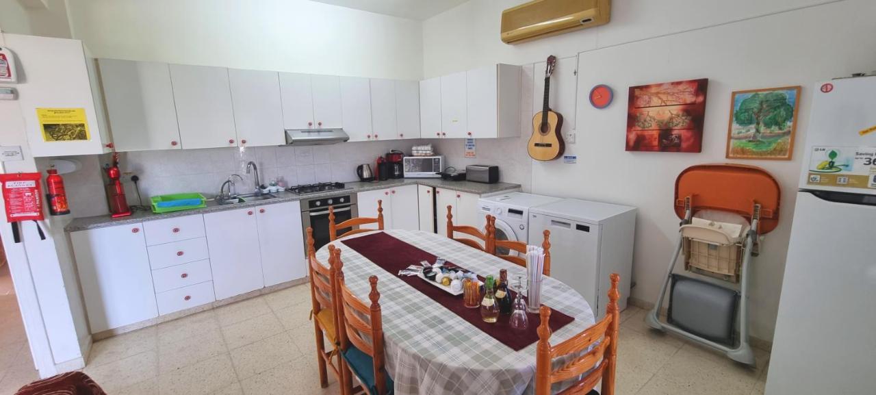 Astrofegia Apartments Near The Sea Agia Marina (Northern Cyprus) Exterior foto